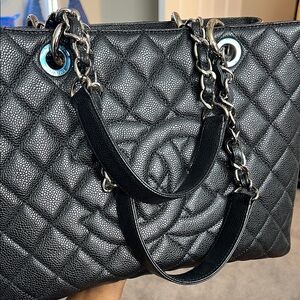 Chanel GST shoulder bag